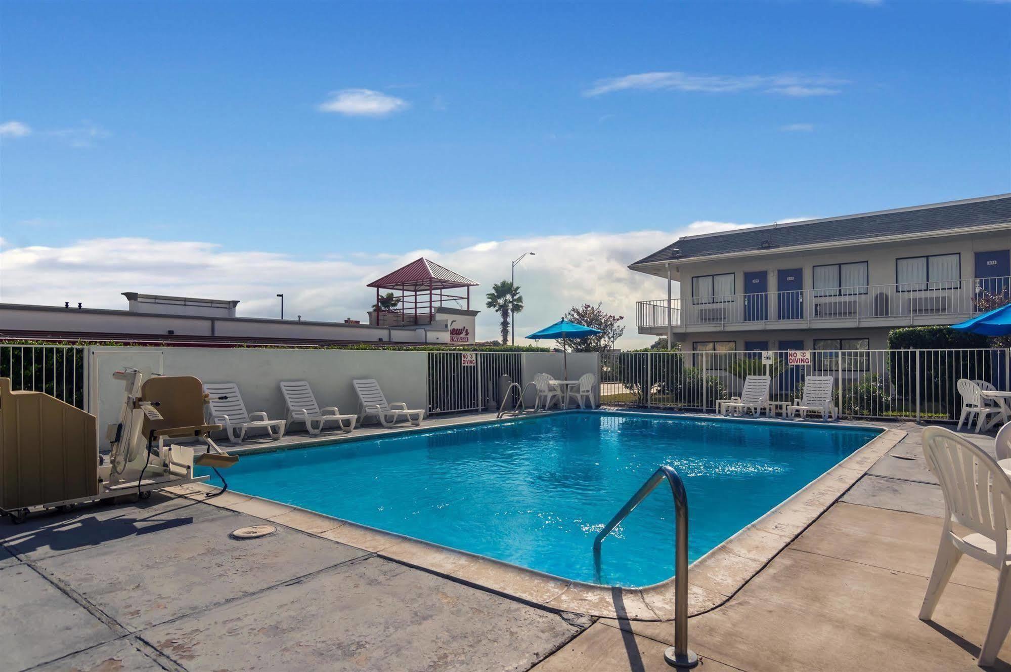 Motel 6-College Station, Tx - Bryan Ngoại thất bức ảnh