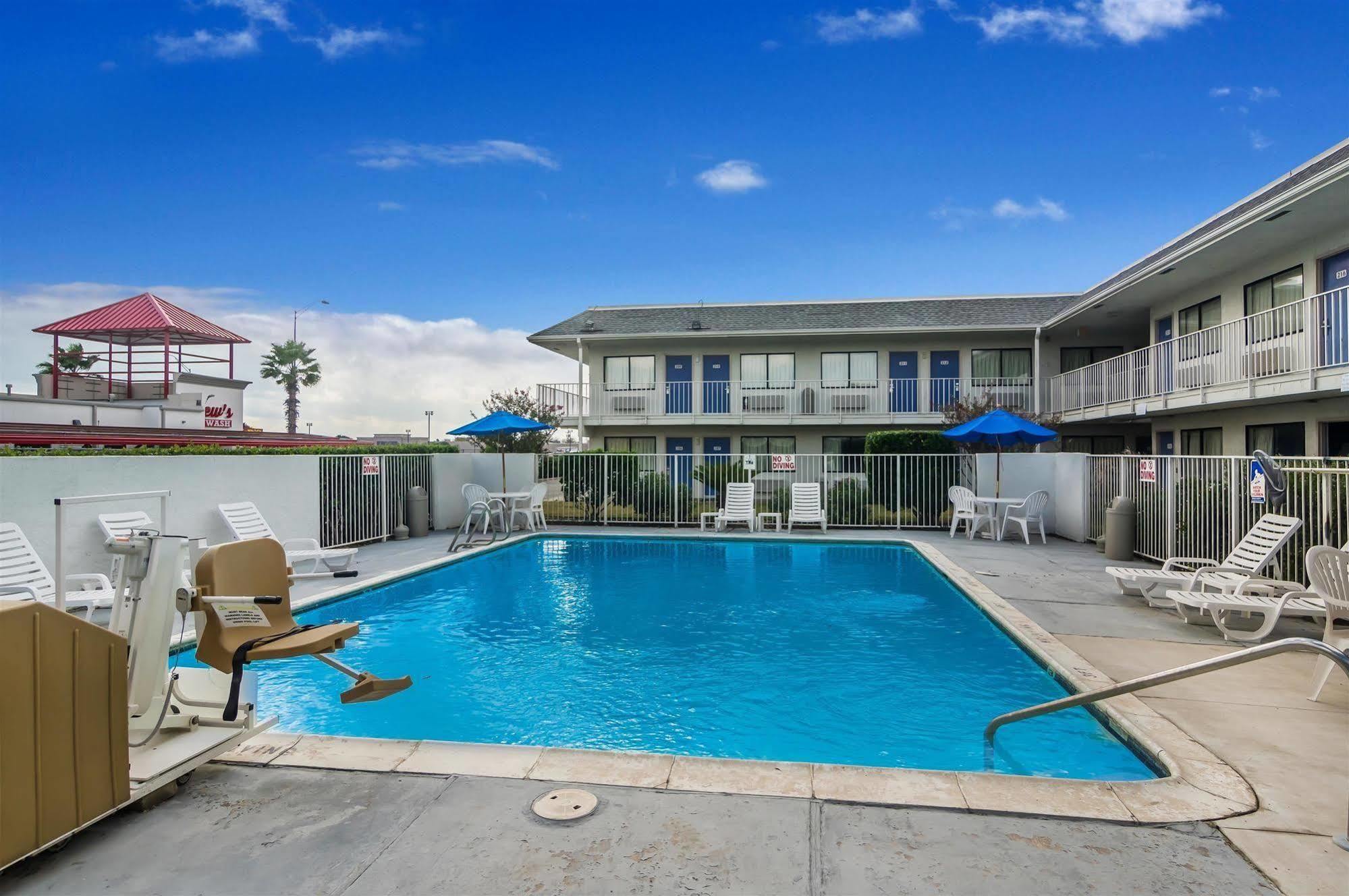 Motel 6-College Station, Tx - Bryan Ngoại thất bức ảnh